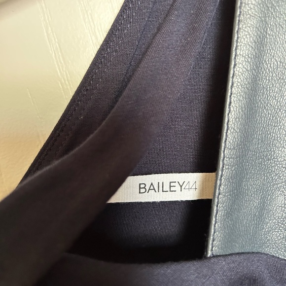 Bailey 44 NWT women’s tank top size large - Picture 4 of 4